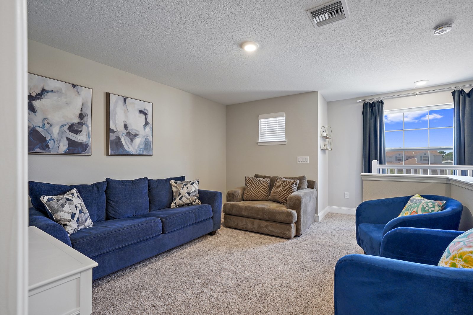 Interior, 5246 Neil Dr, St. Petersburg