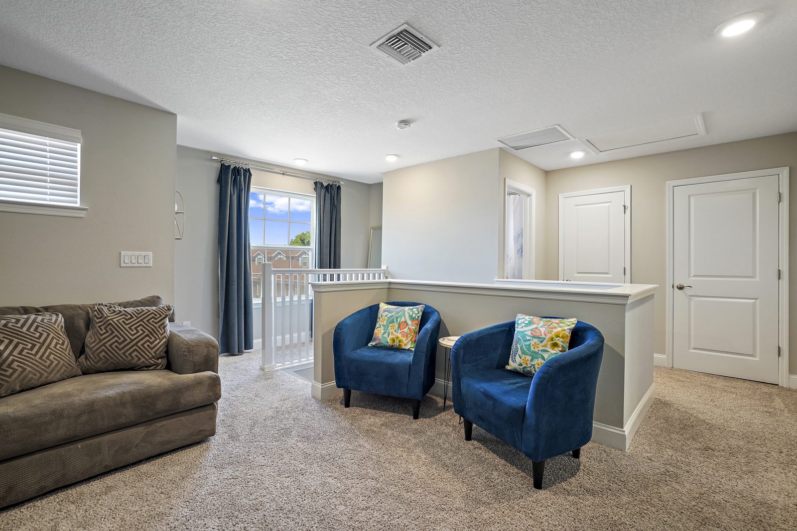Interior, 5246 Neil Dr, St. Petersburg