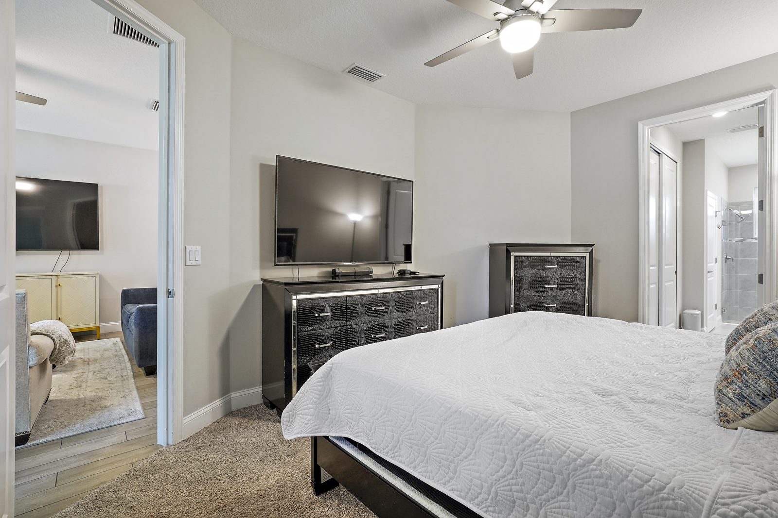Primary bath, 5246 Neil Dr, St. Petersburg
