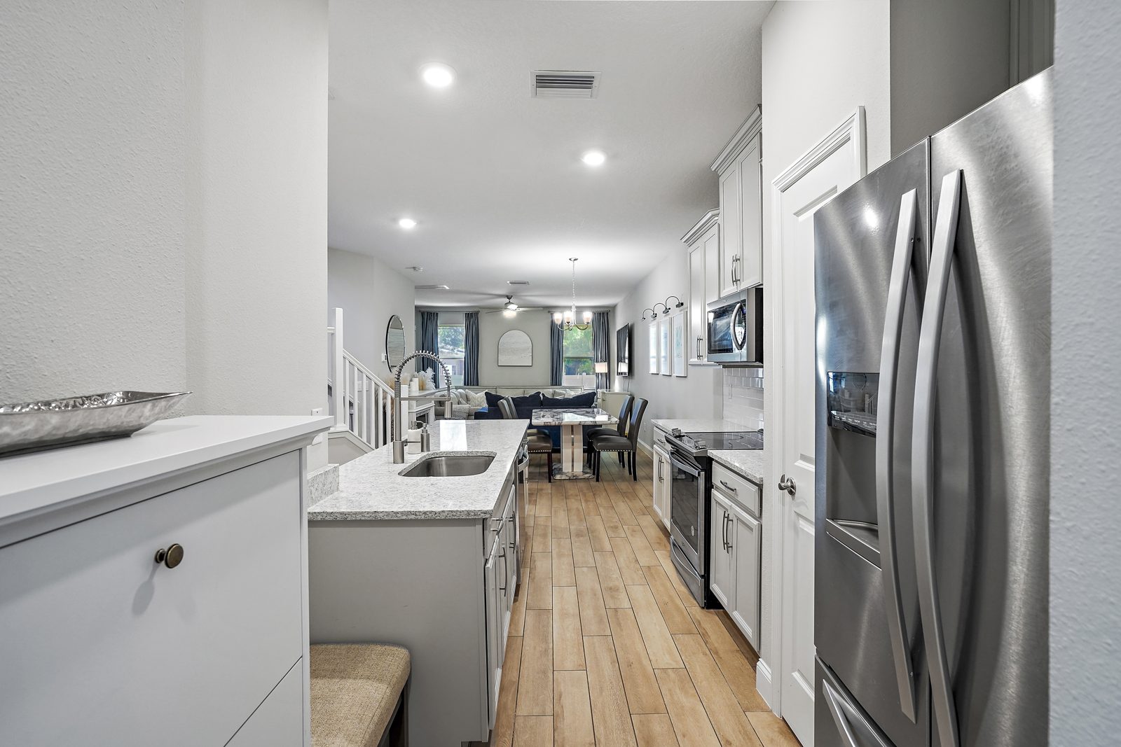 Interior, 5246 Neil Dr, St. Petersburg
