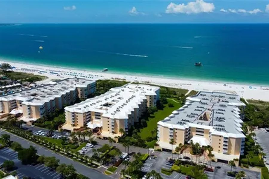 6650 Sunset Way #208, St. Pete Beach, FL