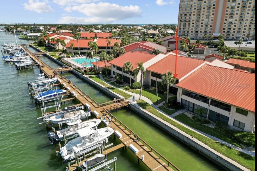 4780 Brittany Dr S #111, St. Petersburg, FL