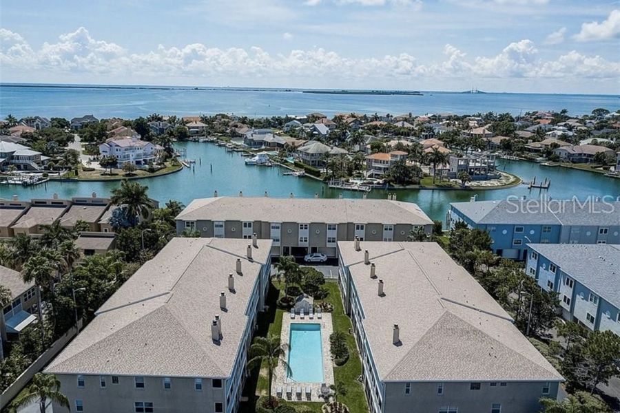 521 Pinellas Bayway S #203, Tierra Verde, FL