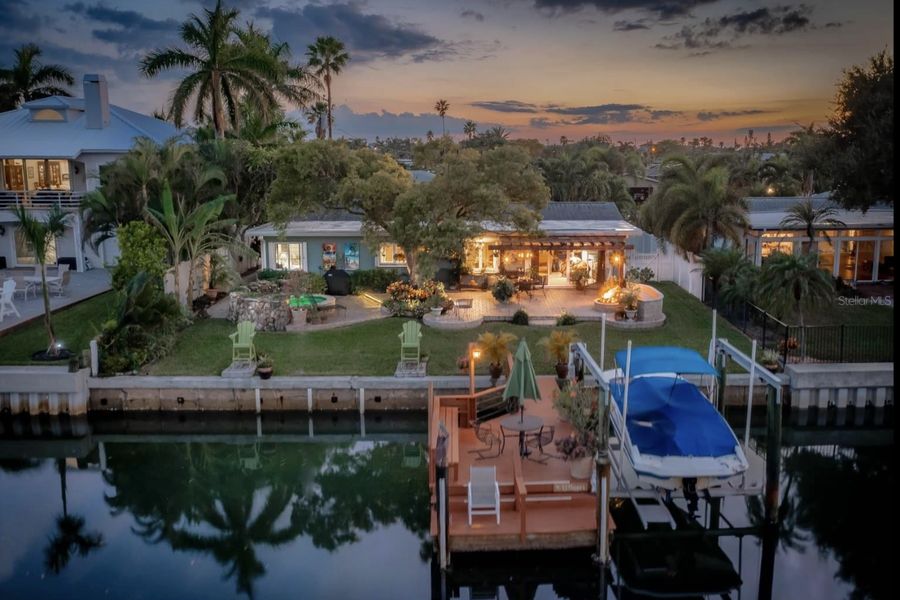 301 N Tessier Dr, St. Pete Beach, FL